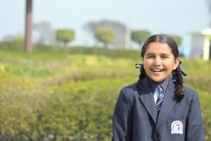 school-girls-6104326_640-300x200 1